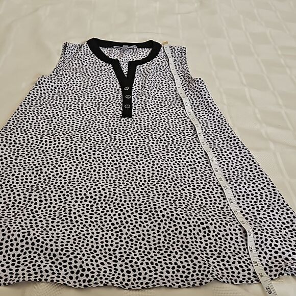 Greg & Gray Loose Fitting Sleeveless Top Black/White Small - Picture 8 of 16
